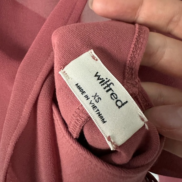 Aritzia Longsleeve Bodysuit - Picture 5 of 5